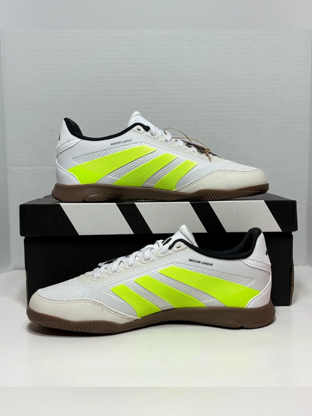 adidas Predator Indoor Soccer Shoes Sneakers JI1159 White Neon Yellow Men’s 5.5